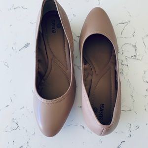 Susina Fraya Wedge Pumps